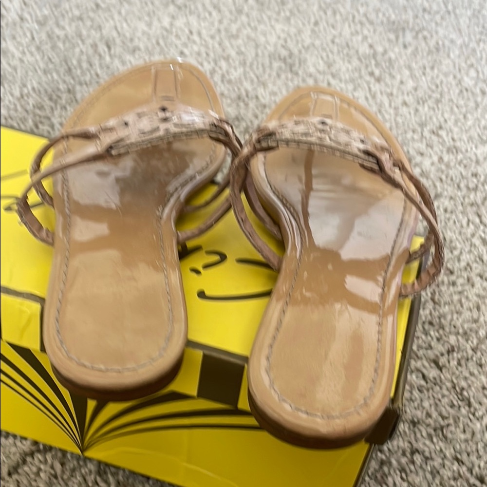 Circus by Sam Edelman Beige Sandals - Picture 4 of 5